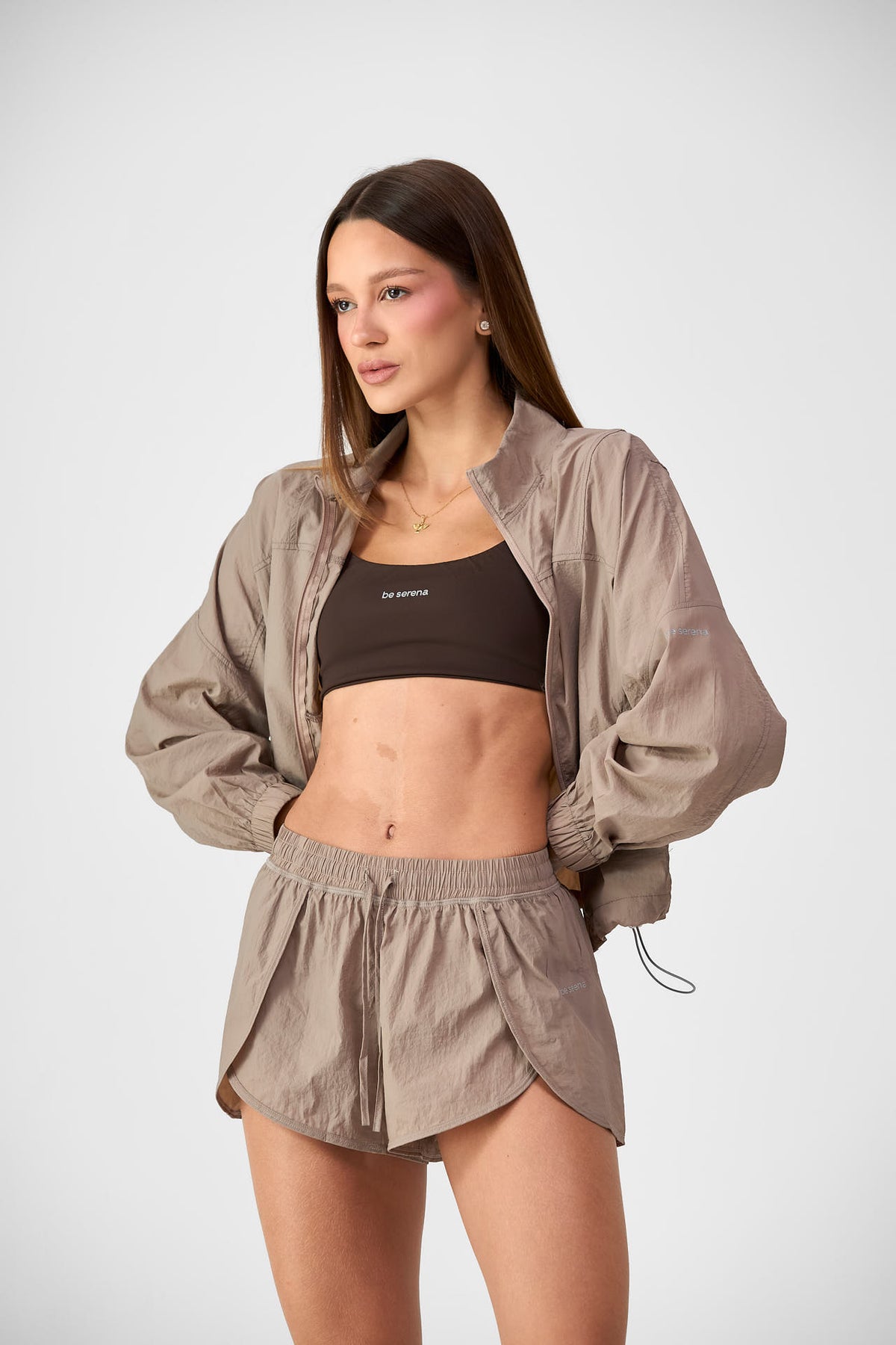 conjunto-motion-marrom