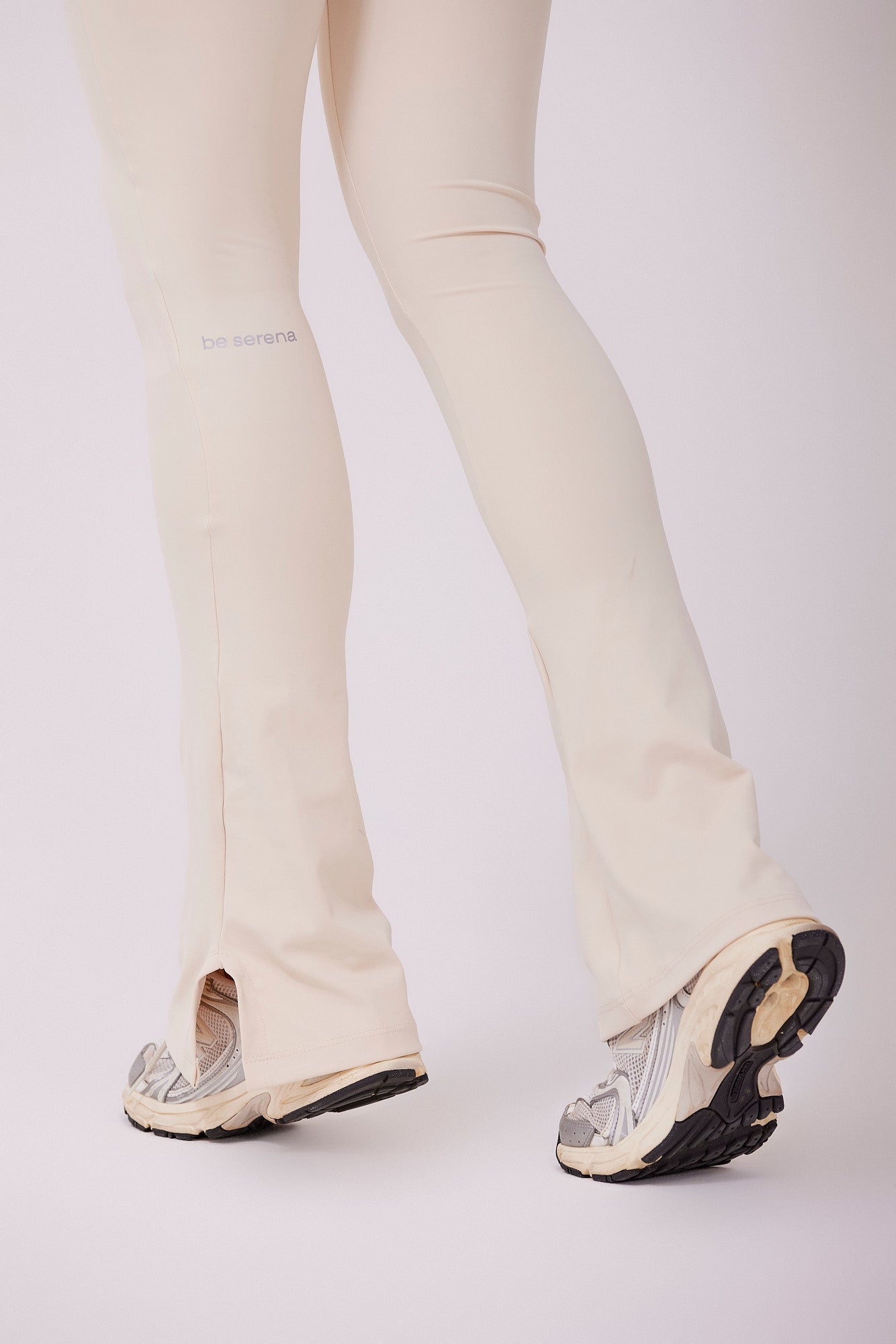 conjunto-dots-off-white