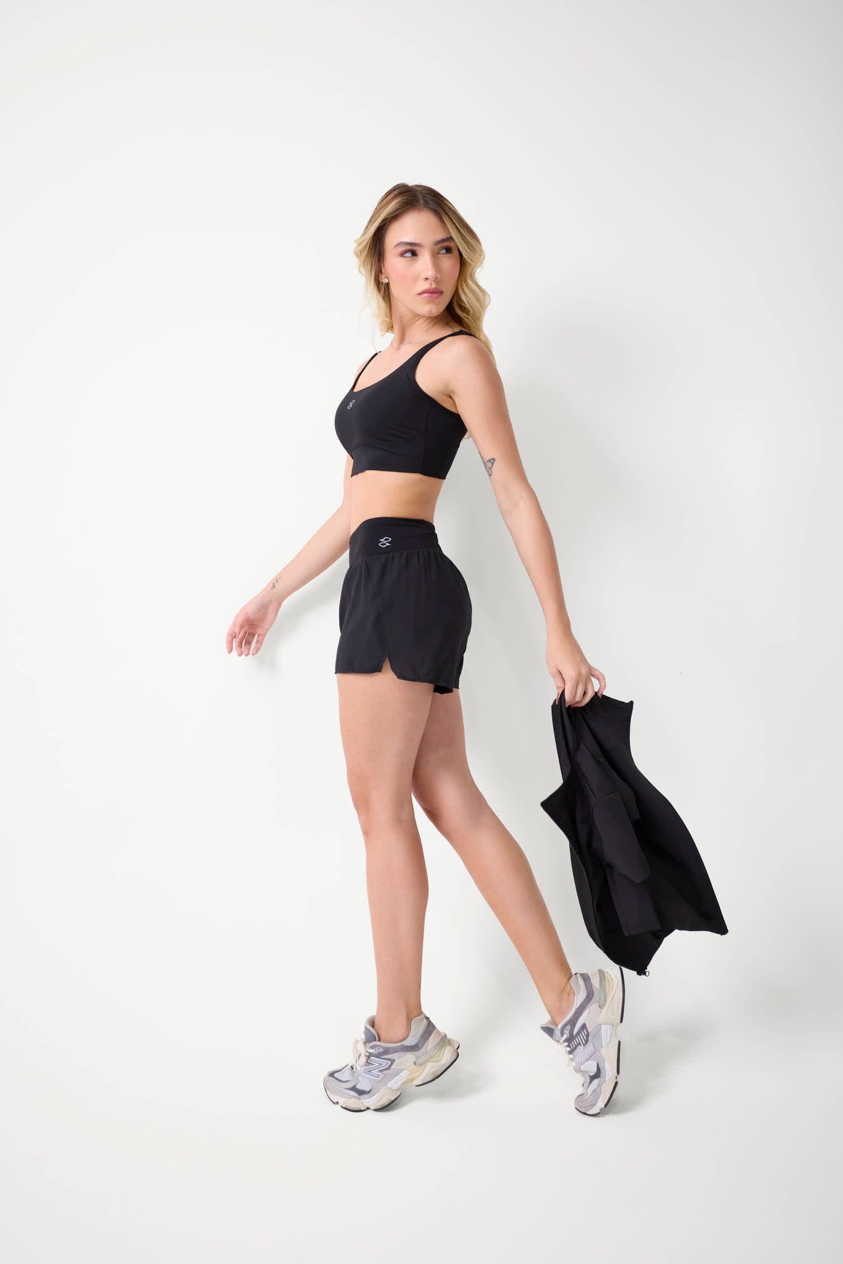 blusa-urban-zip-preto